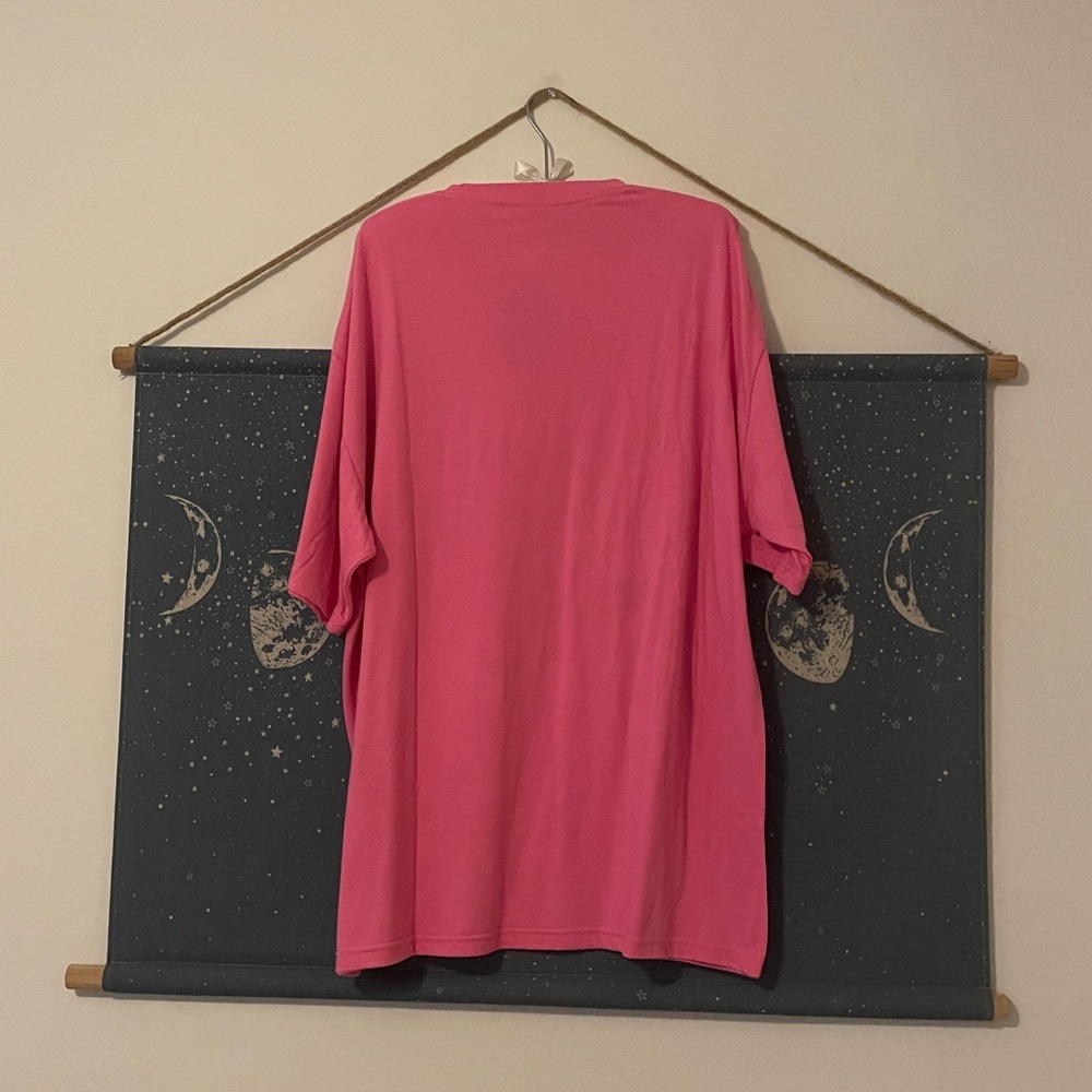🌙NATURAL LIFE Chandler Cotton Tee - Fuchsia Folk Flower🌙 - Picture 5 of 6